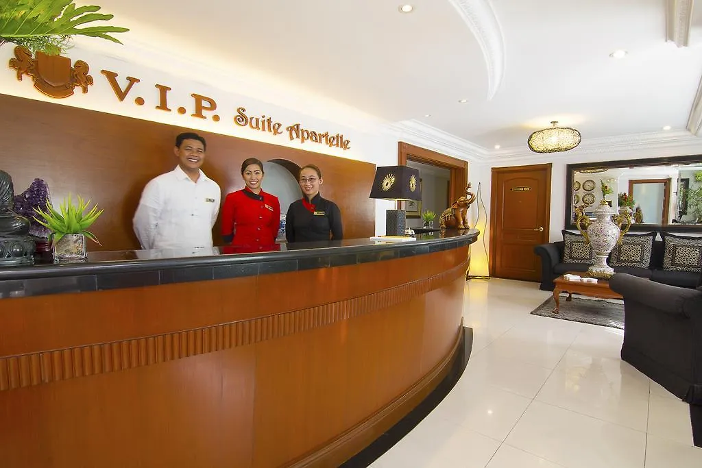 Vip Suite Hotel Makati City 3*,