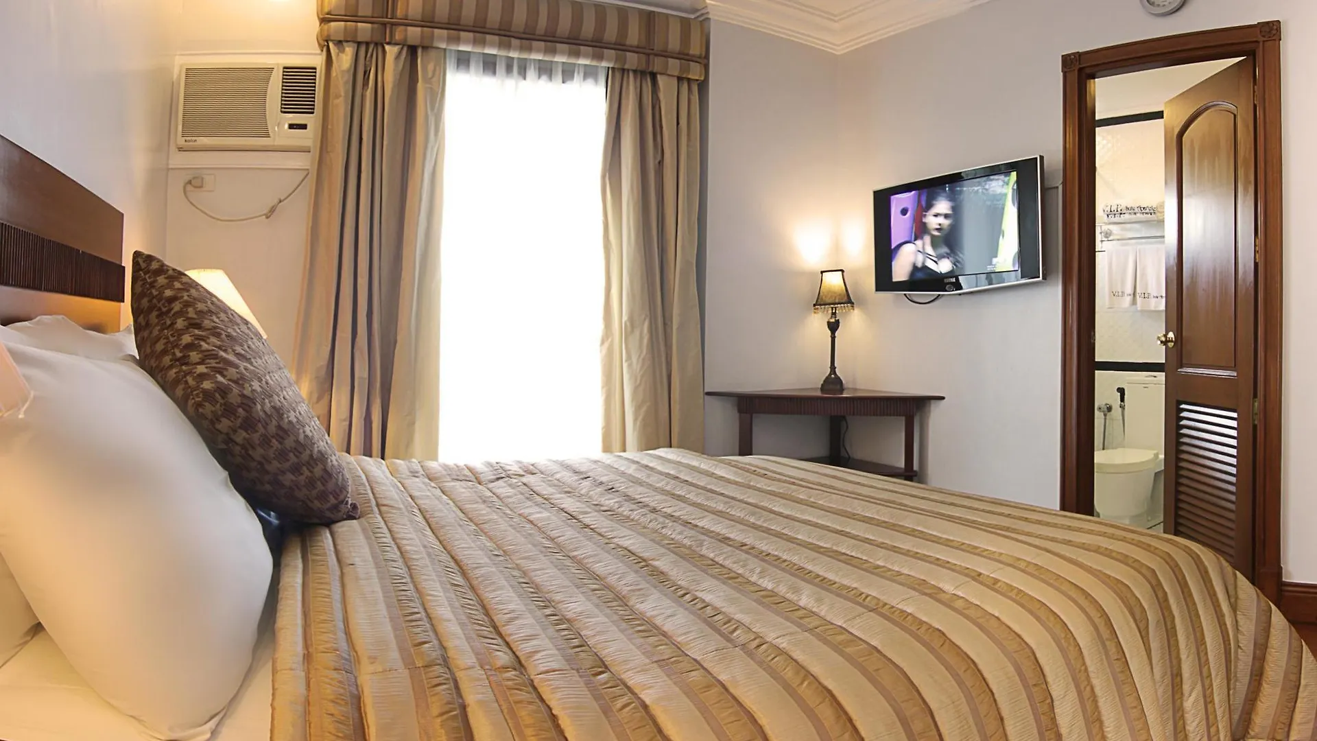 Vip Suite Hotel Makati City