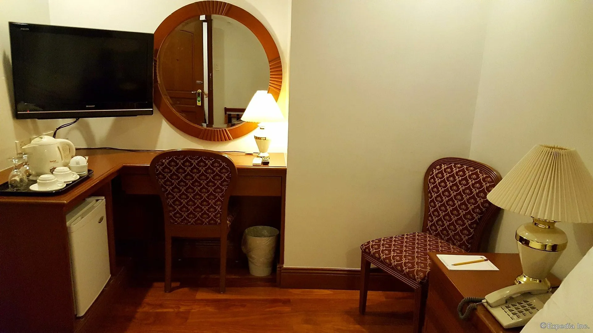 Vip Suite Hotel Makati City